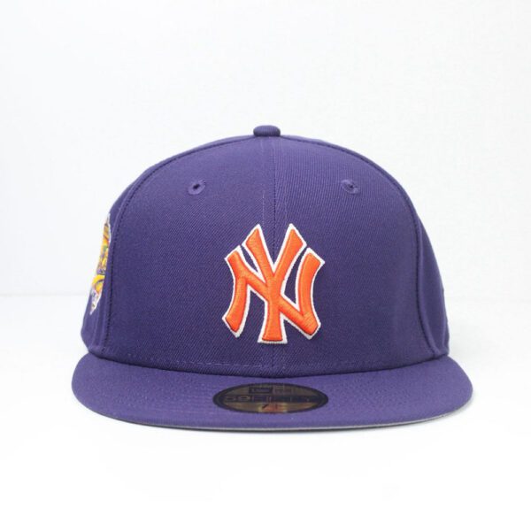 Gorra 59Fifty MLB New York Yankees Nyc Pack Purple