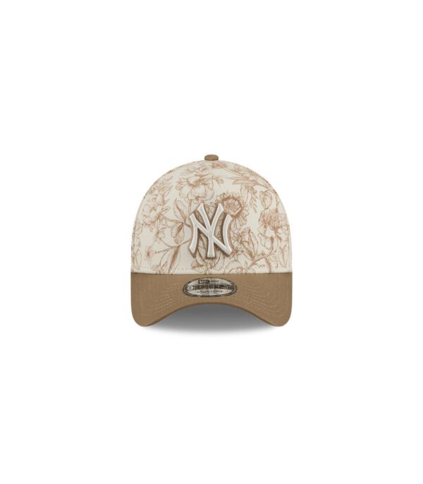 Gorra 9Forty MLB New York Yankees Spring Floral Beige